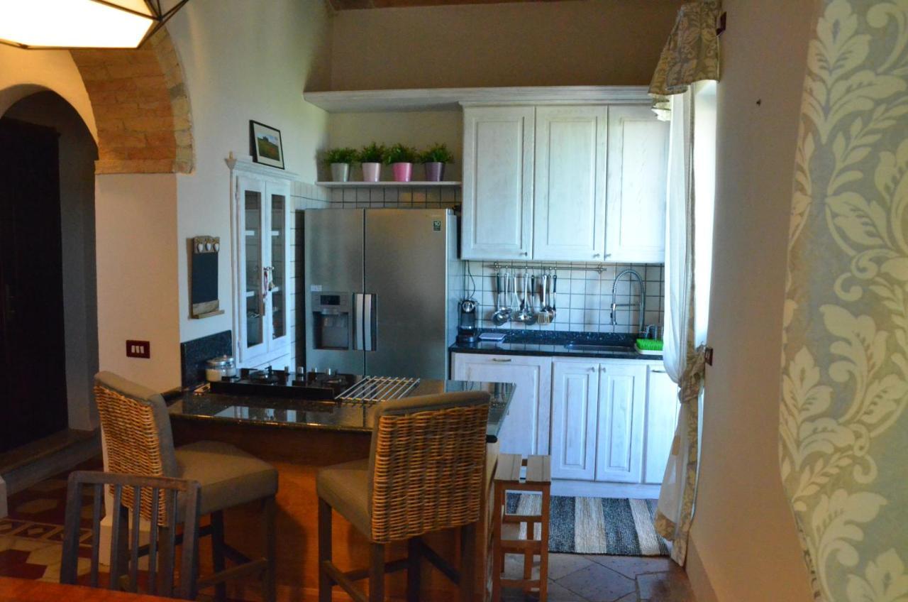 La Terrazza Sull'Alba Apartman Montalcino Kültér fotó